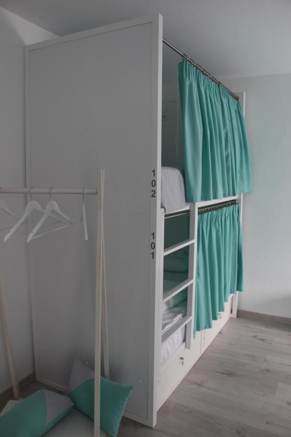 לאוסה Aroucehostel מראה חיצוני תמונה